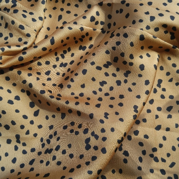 Silky Bias cut skirt animal print gold midi skirt NWOT - Picture 9 of 10